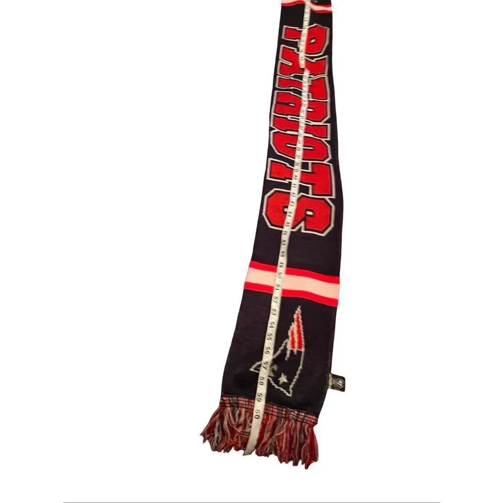 NFL Black Red White Warm Knit New England Patriots Reversible Knit Scarf